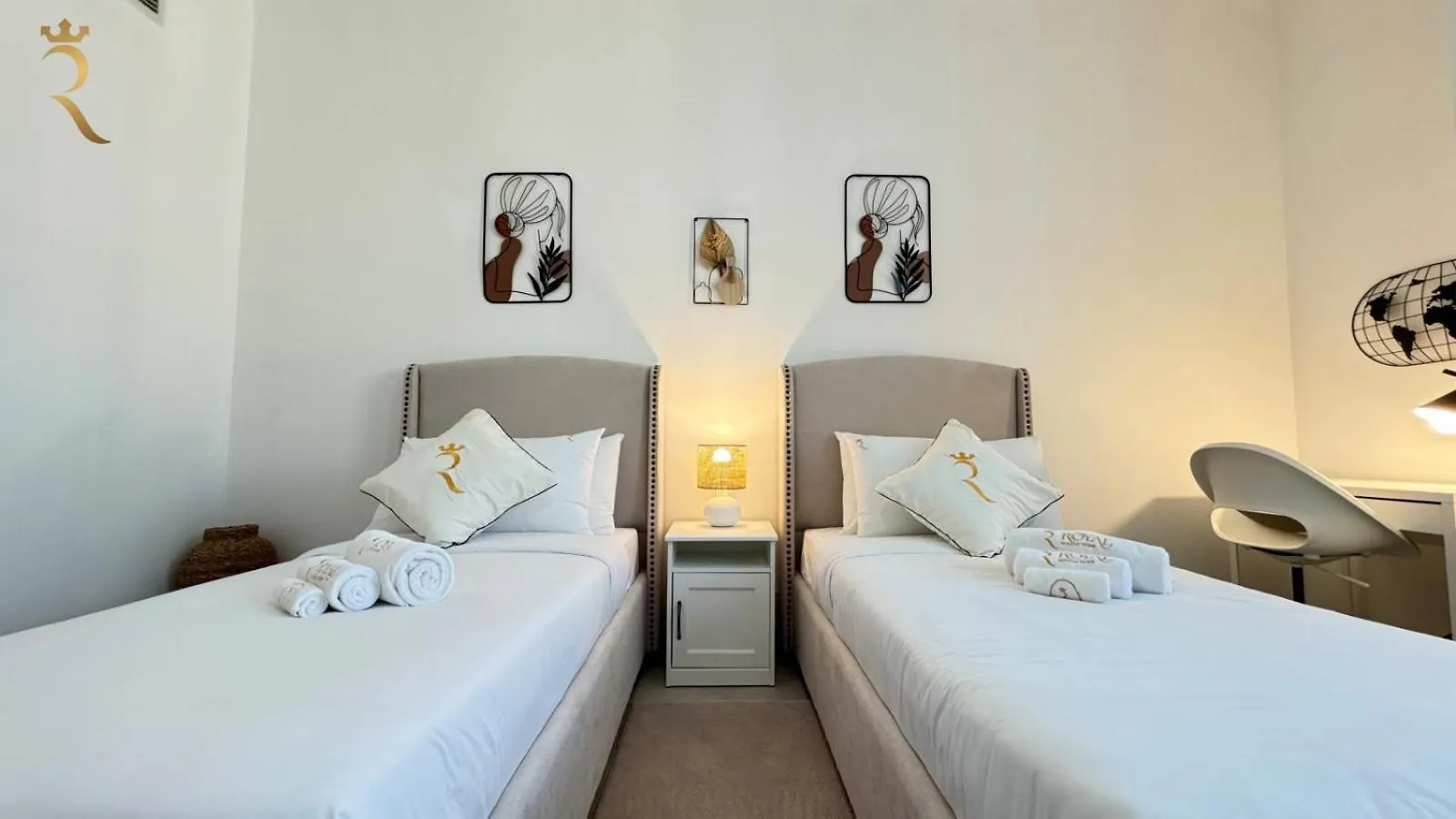 Luxury Living At Its Best In Your 2Br At Al Rahah Abu Zabi Apartament